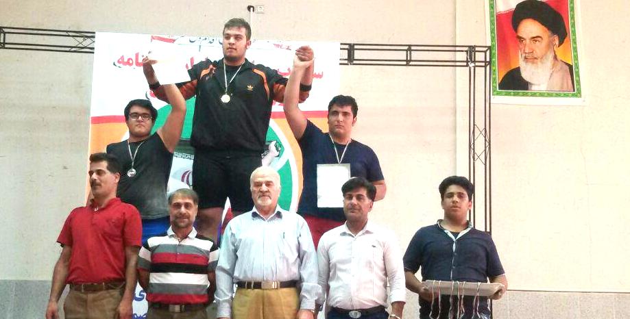 سکوی سوم ، نصیب وزنه بردار کاشانی